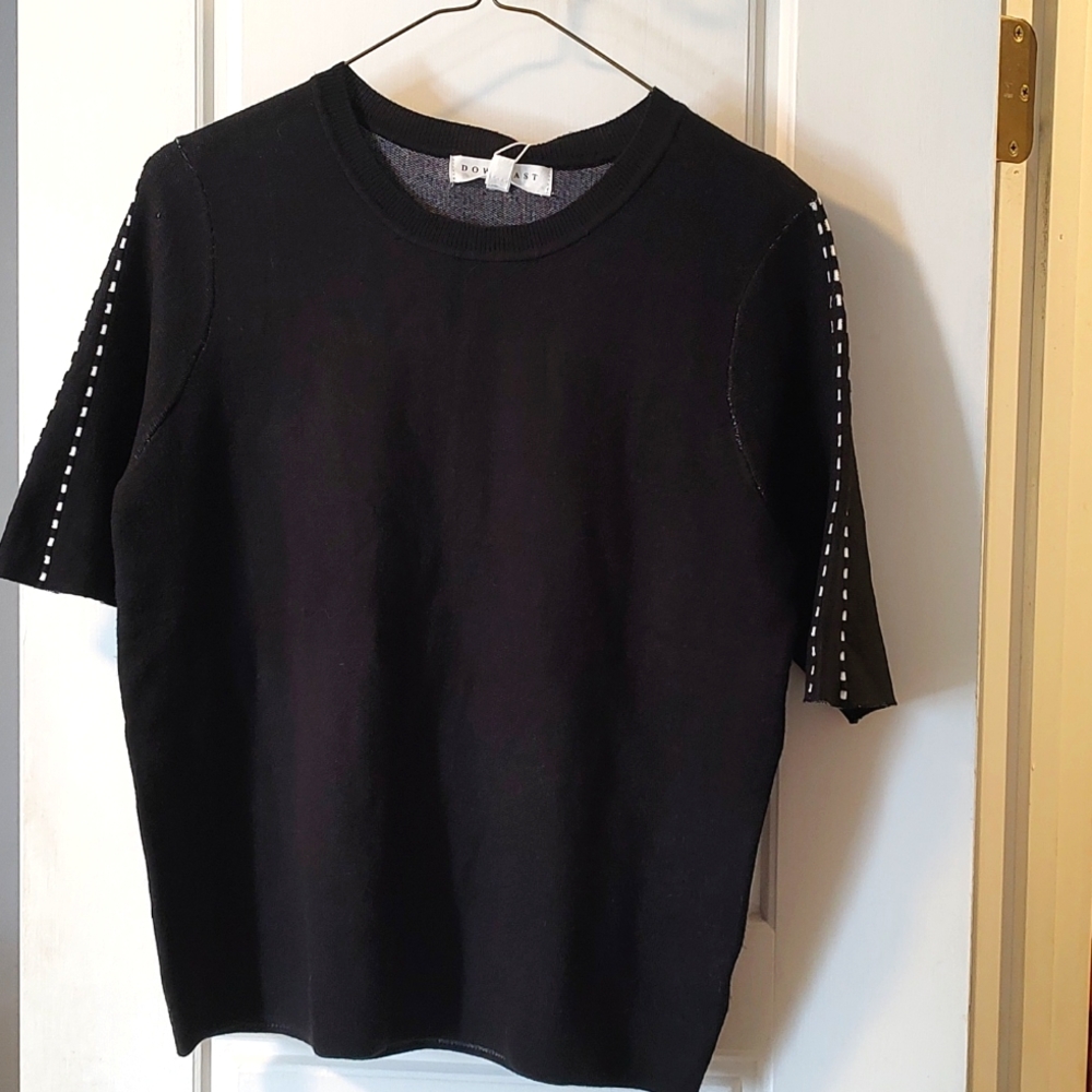 Downeast Black women's sweater, Sz L, NWT